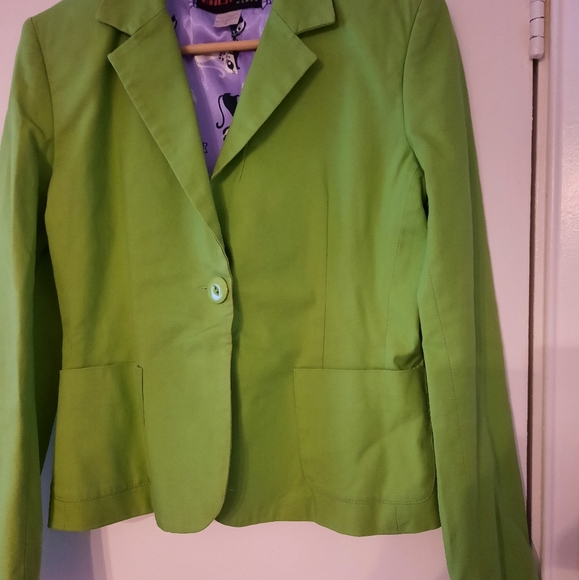 Green Blazer - Picture 2 of 3